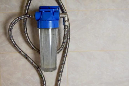 Les avantages d'un adoucisseur d'eau pour pr&eacute;server votre installation sanitaire